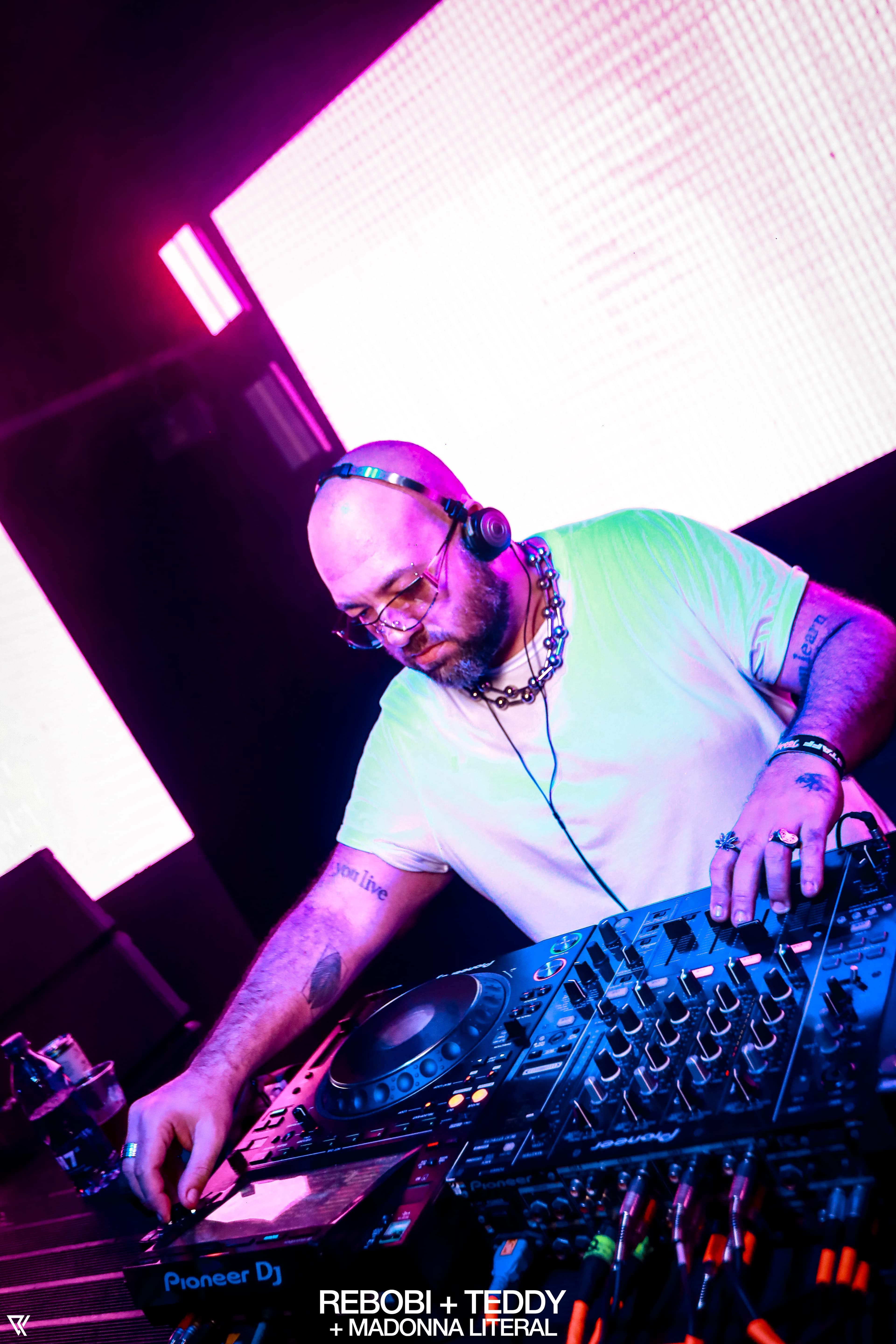 Foto da festa CLUB CONFESSIONS II — Teddy Club